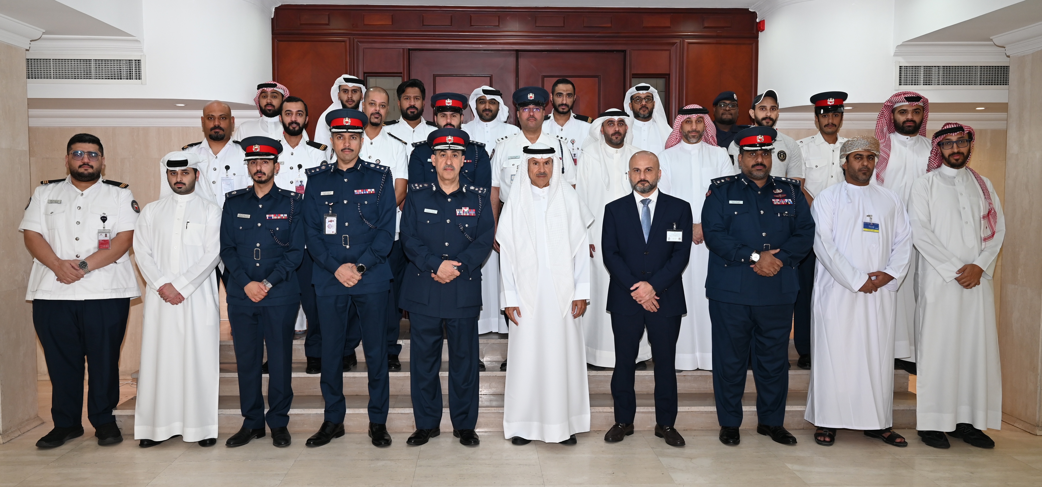 معالي وكيل وزارة الداخلية لشئون الجنسية والجوازات والإقامة يفتتح دورة تدريبية حول نظام أمن الحدود المتطور<